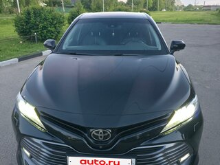 2020 Toyota Camry VIII (XV70), чёрный, 3590000 рублей, вид 4