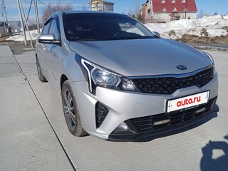 2020 Kia Rio IV, серый, 1500000 рублей, вид 3