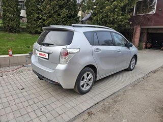 2013 Toyota Verso I Рестайлинг, серебристый, 1050000 рублей, вид 3