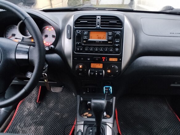 2005 Toyota RAV4 II (XA20) Рестайлинг, золотистый, 790000 рублей - вид 9