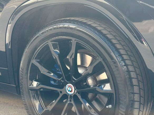 2023 BMW X4 20i II (G02) Рестайлинг, чёрный, 7250000 рублей - вид 18
