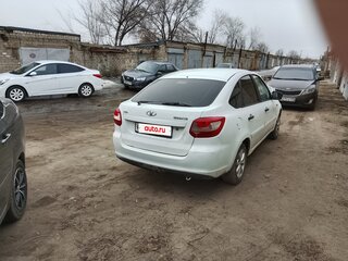 2015 Lada (ВАЗ) Granta I, белый, 325000 рублей, вид 3