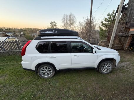 2013 Nissan X-Trail II Рестайлинг, белый, 1400000 рублей, вид 5