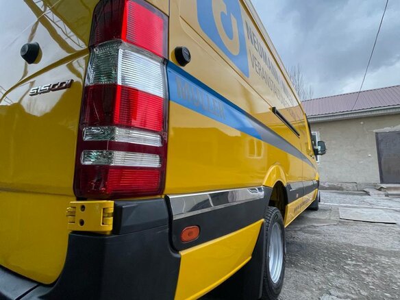 2008 Mercedes-Benz Sprinter, жёлтый, 1800000 рублей - вид 23