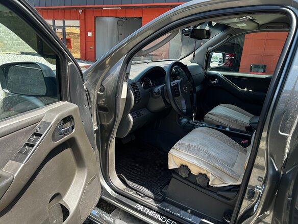 2008 Nissan Pathfinder III, серый, 1420000 рублей - вид 5