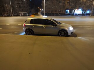 2008 Volkswagen Golf VI, серый, 720000 рублей, вид 2