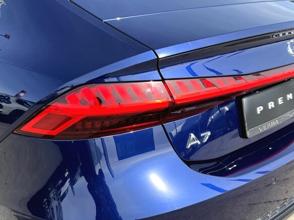 2019 Audi A7 55 TFSI II (4K), синий, 5190000 рублей - вид 12