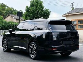 2025 Lynk & Co 900, чёрный, 7550226 рублей, вид 5