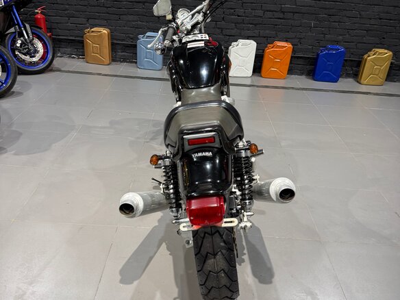 1998 Yamaha V-Max 1200, чёрный, 365000 рублей - вид 11