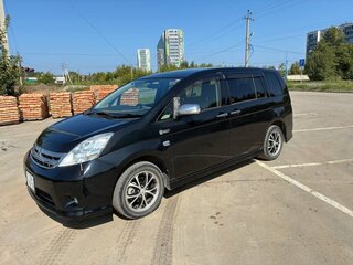 2011 Toyota ISis I Рестайлинг, чёрный, 1033000 рублей, вид 1