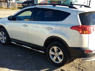 2013 Toyota RAV4 IV (XA40), белый, 2050000 рублей, вид 3