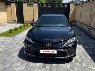 2021 Toyota Camry VIII (XV70) Рестайлинг, чёрный, 3590000 рублей, вид 2
