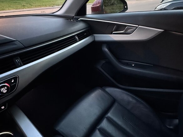 2016 Audi A4 V (B9), красный, 1700000 рублей - вид 11