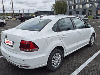 2019 Volkswagen Polo V Рестайлинг, белый, 1050000 рублей, вид 2