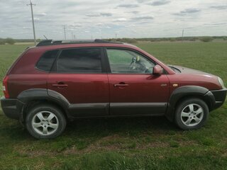 2006 Hyundai Tucson I, красный, 980000 рублей, вид 2