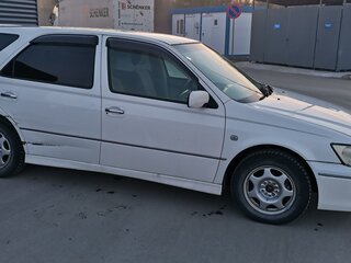 2001 Toyota Vista Ardeo V (V50) Рестайлинг, белый, 390000 рублей, вид 4
