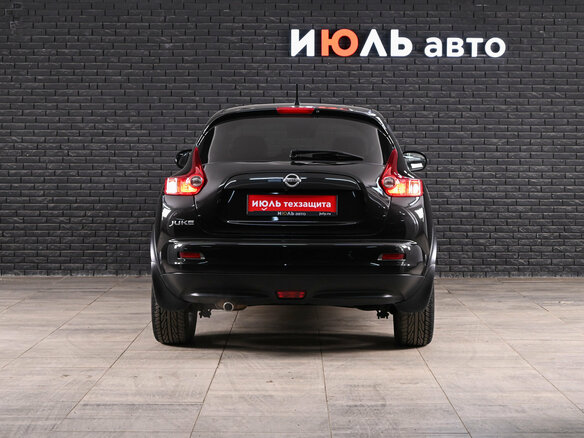 2013 Nissan Juke I, чёрный - вид 5