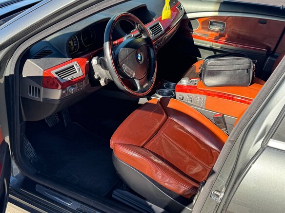 2005 BMW 7 серии Long 740Li IV (E65/E66) Рестайлинг, серый, 1500000 рублей - вид 13
