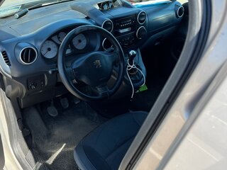 2012 Peugeot Partner II, бежевый, 539000 рублей, вид 5