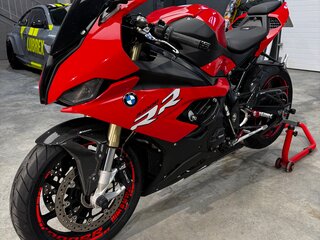 2019 BMW S 1000 RR, красный, 2025000 рублей, вид 2