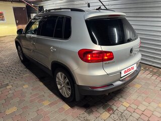 2012 Volkswagen Tiguan I Рестайлинг, серебристый, 1400000 рублей, вид 5