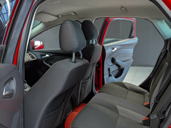 2012 Ford Focus III, красный - вид 27