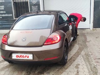 2012 Volkswagen Beetle II (A5), коричневый, 1550000 рублей, вид 2