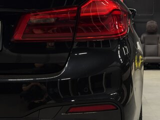 2019 BMW 5 серии M550d xDrive VII (G30/G31/G38), чёрный, 4800000 рублей, вид 2