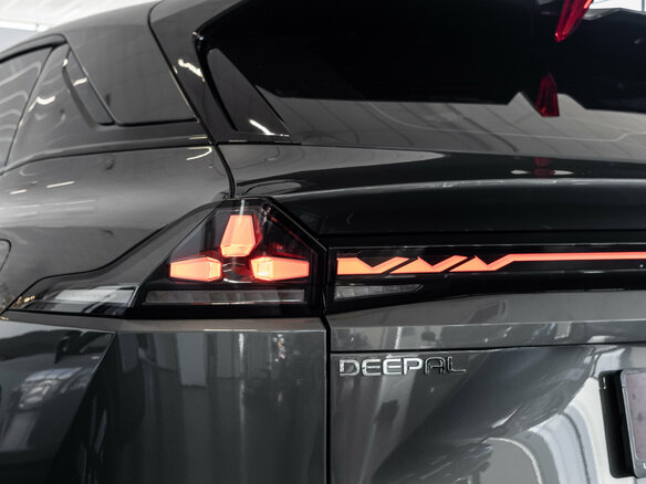2025 Changan Deepal S07 31.73 kWh I, чёрный - вид 14