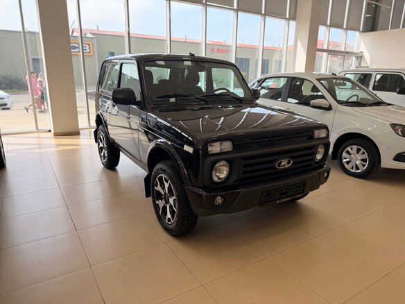 2026 Lada (ВАЗ) Niva Legend I, чёрный