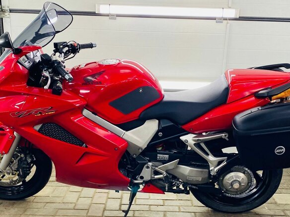 2002 Honda VFR 800, красный, 535000 рублей - вид 1