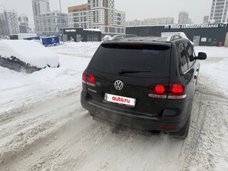 2008 Volkswagen Touareg I Рестайлинг, чёрный, 990000 рублей, вид 2