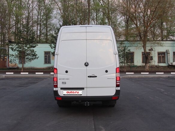 2013 Mercedes-Benz Sprinter, белый, 8700000 рублей - вид 1