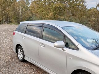 2012 Toyota Wish II Рестайлинг, серебристый, 1250000 рублей, вид 1