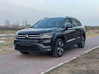 2022 Volkswagen Tharu I, серый, 1900213 рублей, вид 3