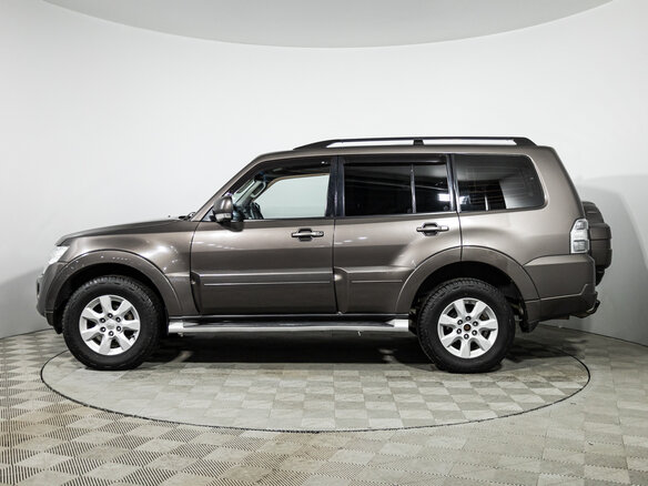 2011 Mitsubishi Pajero IV Рестайлинг 1, коричневый, 1549585 рублей - вид 7