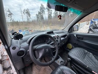 2008 Peugeot Partner I Рестайлинг, белый, 400000 рублей, вид 4
