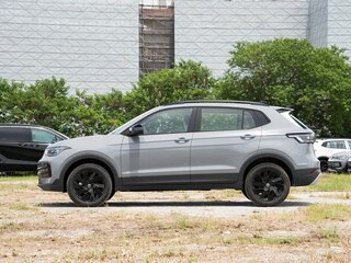 2026 Volkswagen Tharu XR 300 TSI, серый, 2999900 рублей, вид 4
