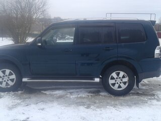 2008 Mitsubishi Pajero IV, зелёный, 1600000 рублей, вид 2