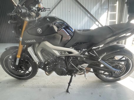 2014 Yamaha MT-09 (FZ-09), синий, 700000 рублей, вид 2