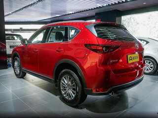 2025 Mazda CX-5 II Рестайлинг, красный, 2550000 рублей, вид 5
