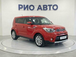 2017 Kia Soul II Рестайлинг, красный, 1529999 рублей, вид 3
