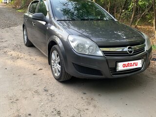 2011 Opel Astra H Рестайлинг, серый, 600000 рублей, вид 4