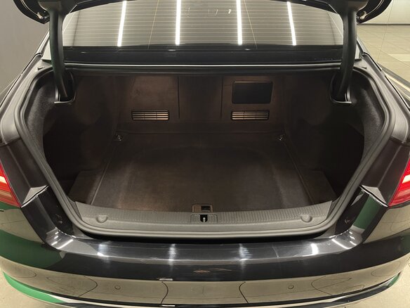 2013 Audi A8 III (D4), чёрный, 2530000 рублей - вид 32