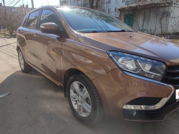 2017 Lada (ВАЗ) XRAY I, коричневый, 700000 рублей - вид 8