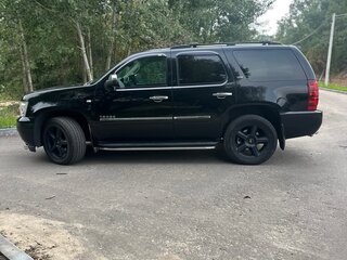 2012 Chevrolet Tahoe 6AT III, чёрный, 2366000 рублей, вид 2