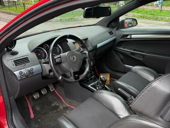 2008 Opel Astra OPC H, красный, 850000 рублей - вид 10