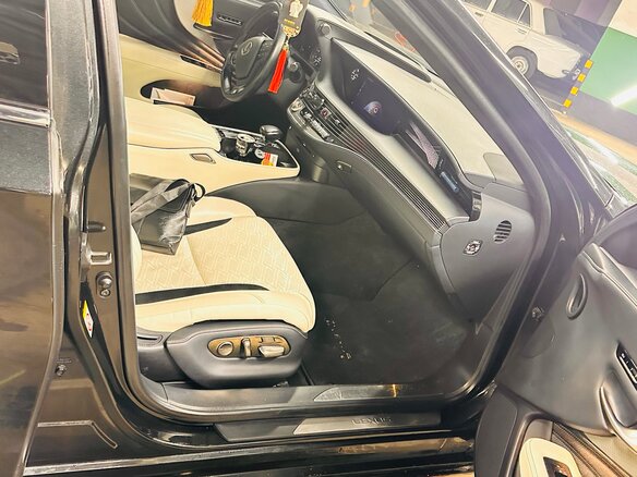 2018 Lexus LS 500 V, чёрный, 7350000 рублей - вид 15