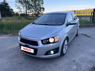 2012 Chevrolet Aveo II, серебристый, 680000 рублей, вид 2