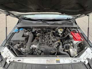 2013 Volkswagen Amarok Double Cab full-time I, серебристый, 2050000 рублей, вид 2